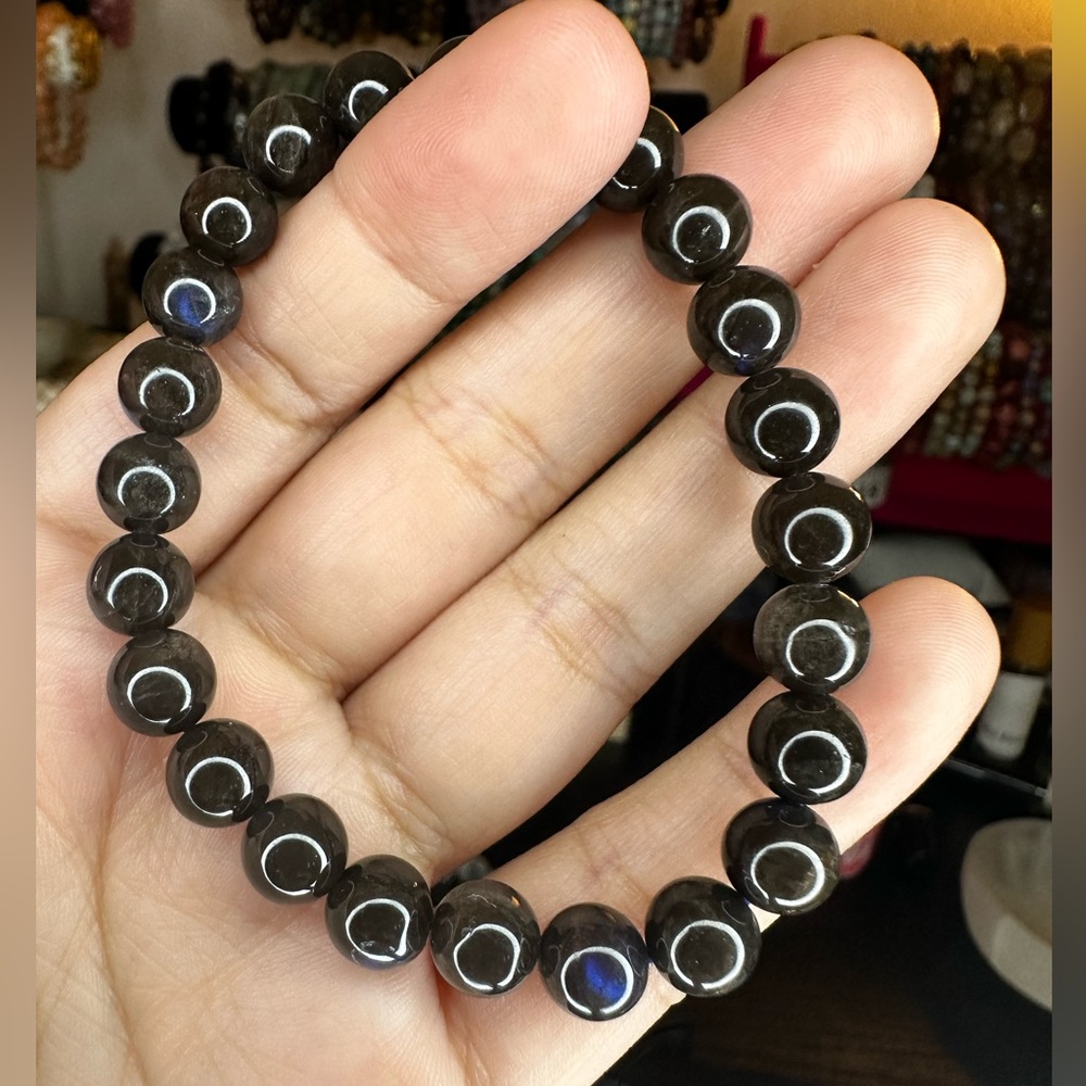 Rare black labradorite bracelet | 8mm - Picture 2 of 3
